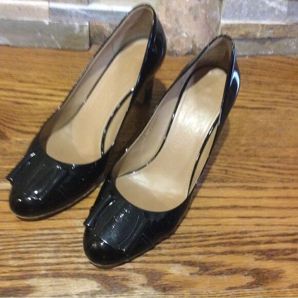 SALVATORE FERRAGAMO Black Patent Leather Pumps Closed Toe Block Heels - Picture 5 of 13